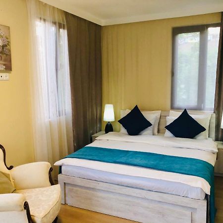 מלון מצוונה קונצחי Holiday House Green Cape Batumi מראה חיצוני תמונה
