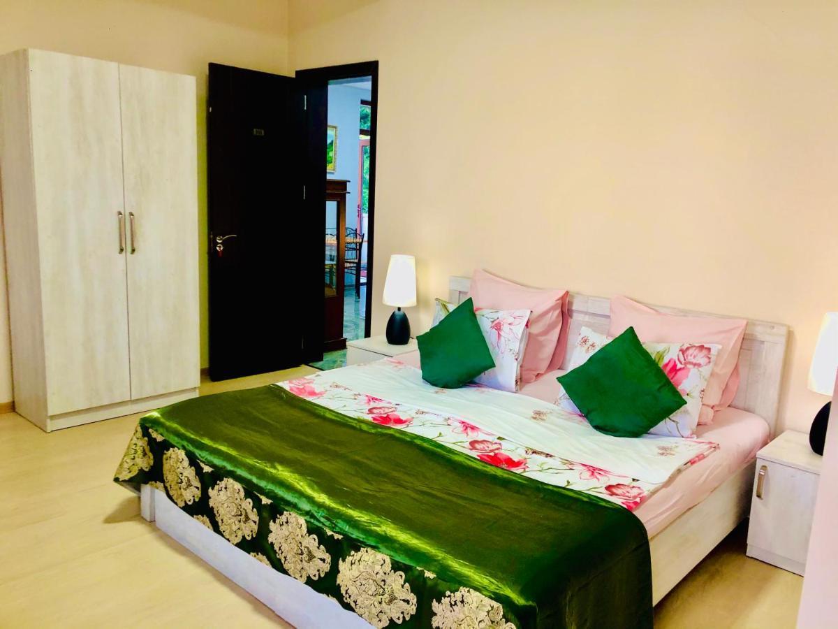 מלון מצוונה קונצחי Holiday House Green Cape Batumi מראה חיצוני תמונה