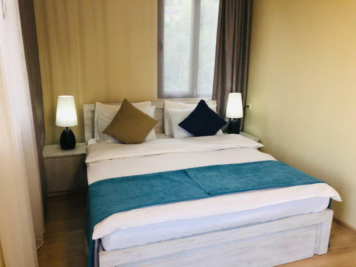 מלון מצוונה קונצחי Holiday House Green Cape Batumi מראה חיצוני תמונה