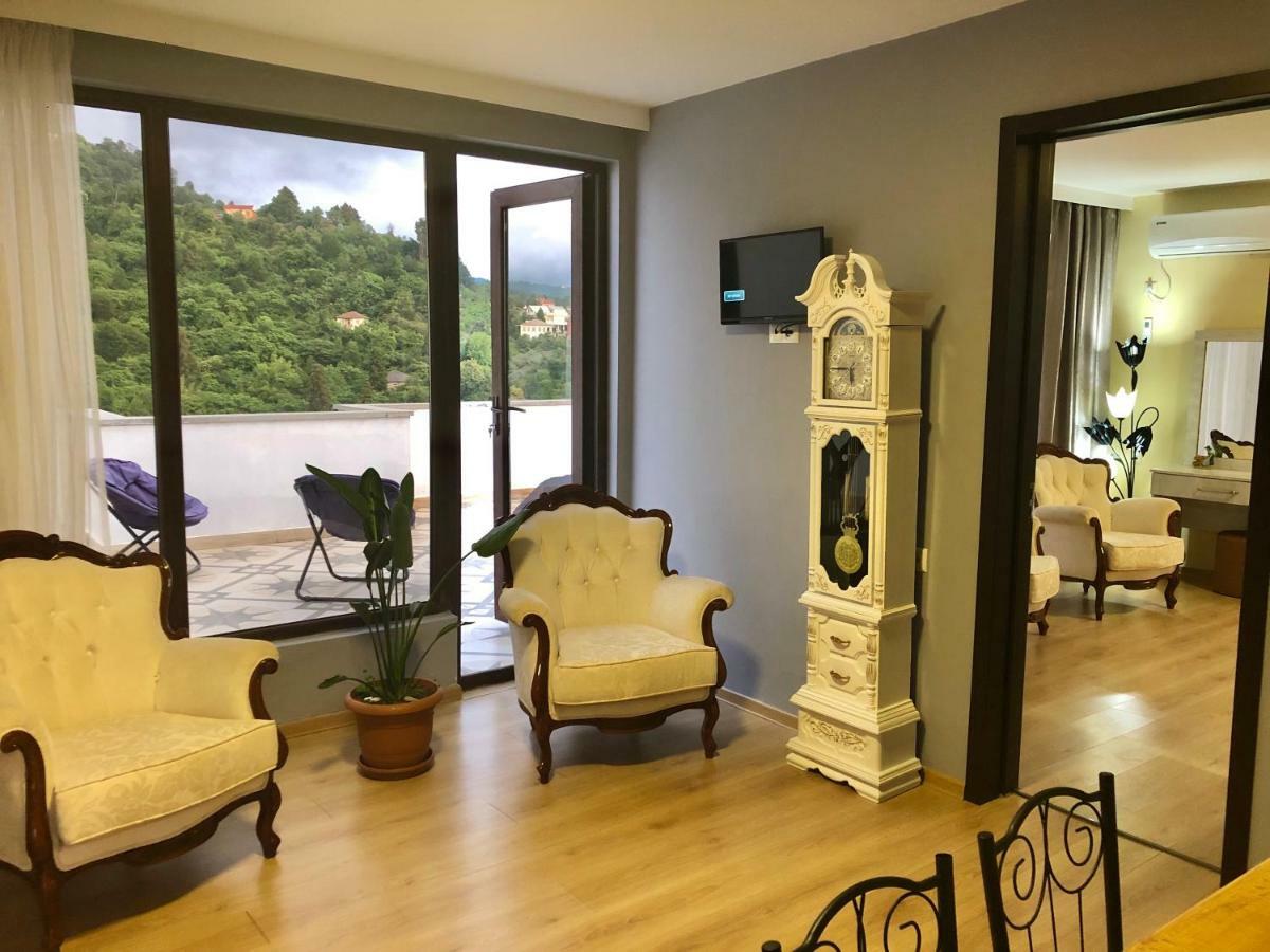 מלון מצוונה קונצחי Holiday House Green Cape Batumi מראה חיצוני תמונה