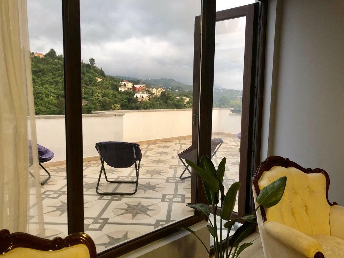 מלון מצוונה קונצחי Holiday House Green Cape Batumi מראה חיצוני תמונה